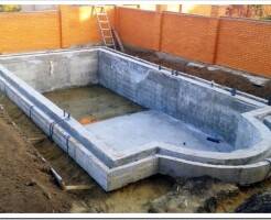 Что нужно для строительства бассейна в частном доме - детали и оборудование
