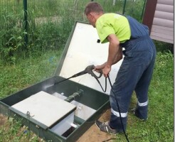 Обслуживание септика: что входит в регламентные работы и как часто их проводить