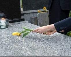 Что нужно знать при организации похорон: порядок действий и важные нюансы
