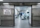 Оптимальная ширина дверей в операционную для беспрепятственного перемещения хирургического оборудования